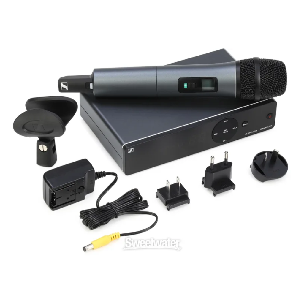 Sennheiser XSW 1-835 Wireless Handheld Microphone System - A Range (548-572MHz)