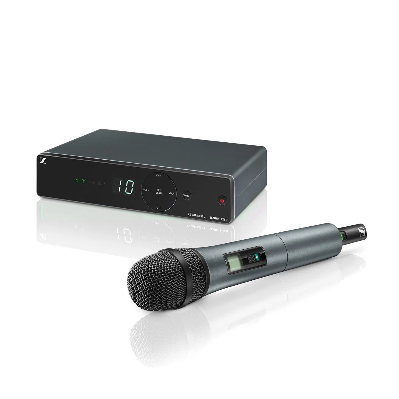 Sennheiser XSW 1-825-B UHF Vocal Set with e825 Dynamic Microphone (B: 614-638 MHz)