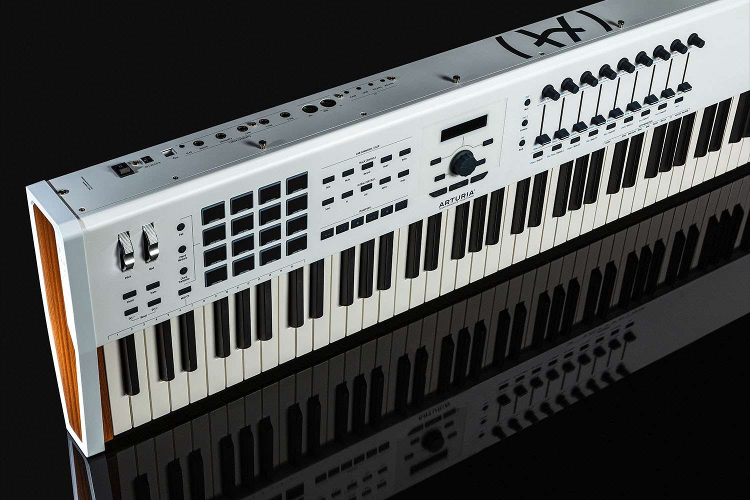 Arturia Keylab MkII 88 Keys DJ Corner KSA