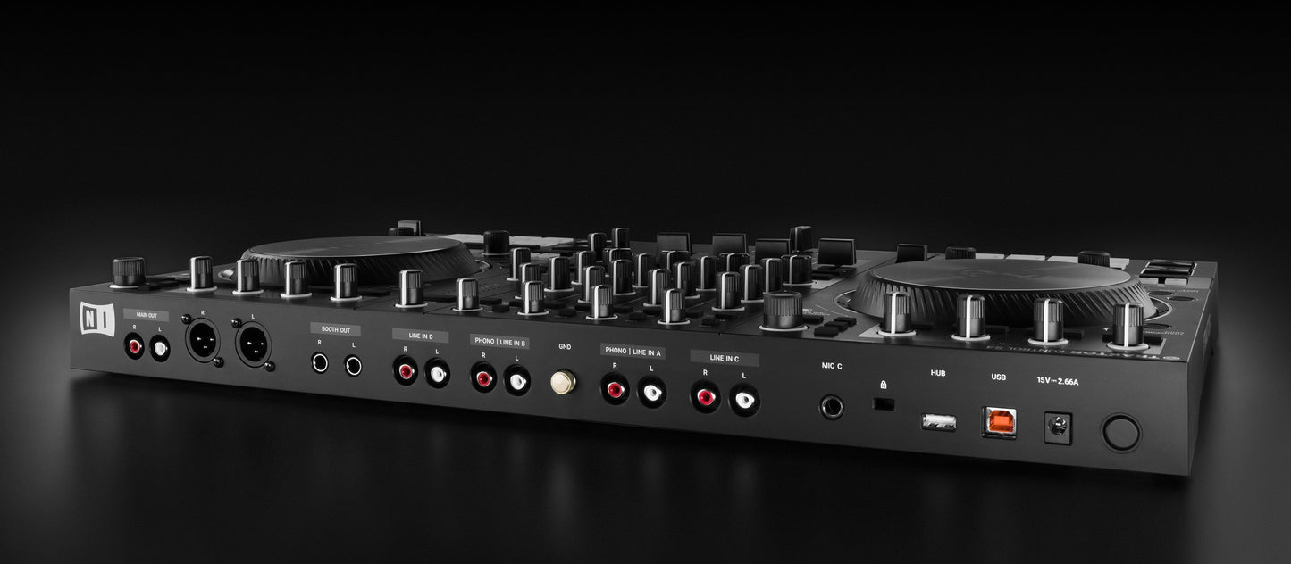 Native Instruments Traktor Kontrol S4 MK3