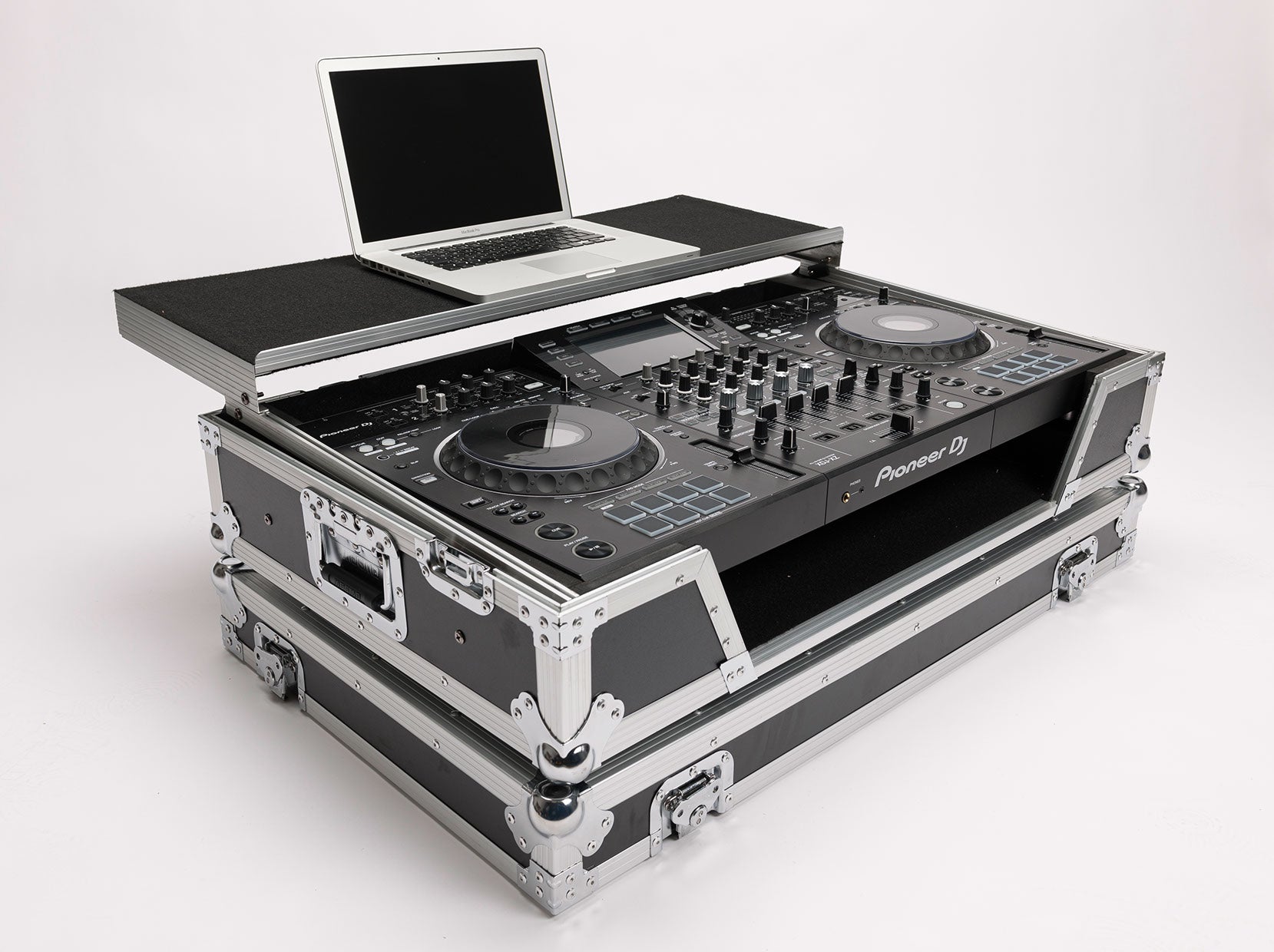 MAGMA DJ-Controller Case for Pioneer DJ XDJ-XZ 19" Black/Silver (40998)
